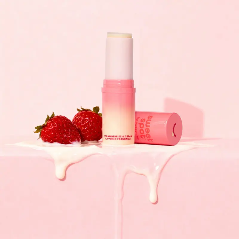Sweetums Sweet Spot Strawberries & Cream Solid Fragrance Duo